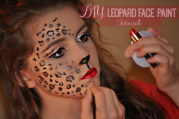 diy-leopard-face-paint